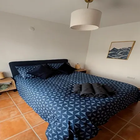 Cerca De La Playa Y Del Centro